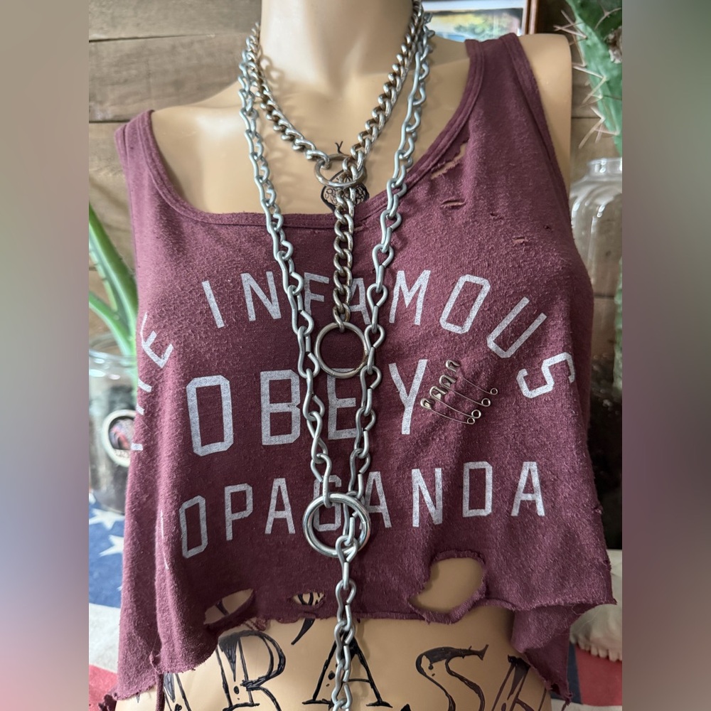 Rotten Choke Chain